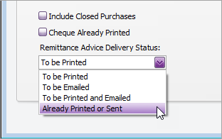 Pay Bills window with remittance advice delivery status highlighted Pay Bills window with remittance advice delivery status highlighted